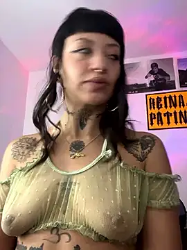 Mollyyy  online show from 01-14-26, 09:48