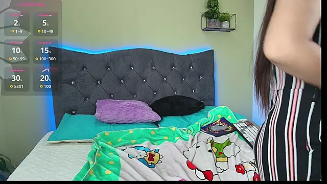 Snapshot of steffy_sex2 chatting on 01-06-26, 08:45 steffy sex2 online show from 01-06-26, 08:45