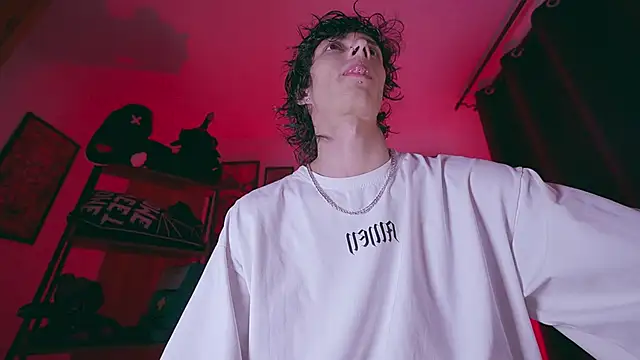 Olliver   y online show from 01-14-26, 02:39