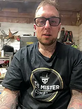 WIDBIGWHITECOCK online show from 02-01-26, 05:06