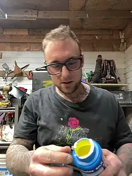 WIDBIGWHITECOCK online show from 02-03-26, 05:38