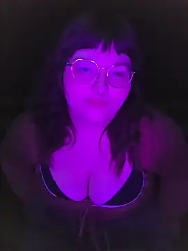 LunaLuxxx666 online show from 03-11-26, 05:46