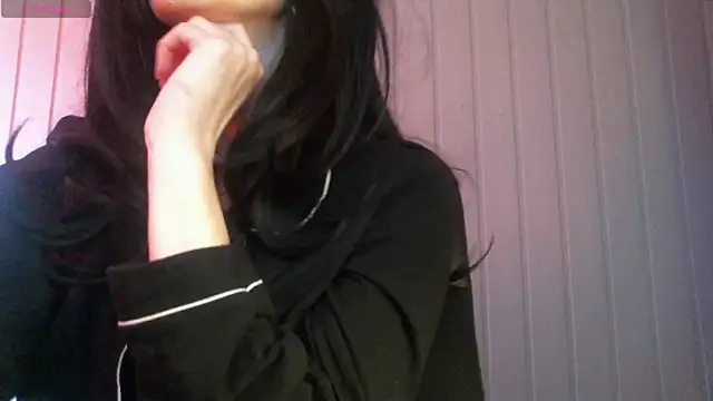 Snapshot of U_Klary chatting on 03-22-26, 11:19 U Klary online show from 03-22-26, 11:19