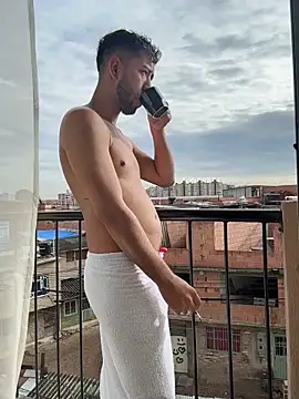 liam bronw online show from 02-02-26, 01:21