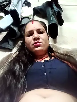 Hot hiuj online show from 02-10-26, 08:13