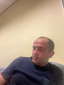 Snapshot of Majestik1 chatting on 02-04-26, 11:49 Majestik1 online show from 02-04-26, 11:49