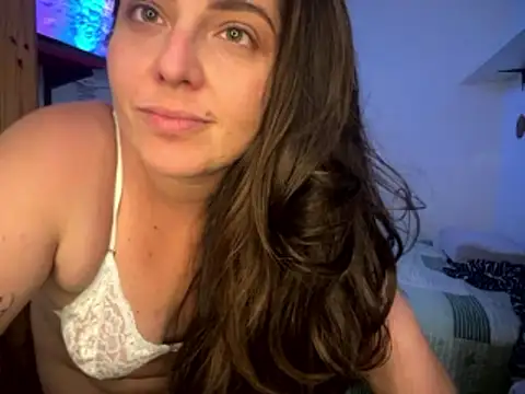 Marieweed online show from 01-17-26, 01:10