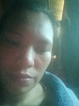 Snapshot of Xiuxiu-cute chatting on 01-10-26, 06:04 Xiuxiu-cute online show from 01-10-26, 06:04