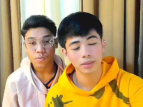 boynextdoor4uX online show from 01-15-26, 07:35