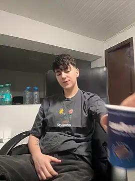 ravenryx online show from 02-13-26, 03:52