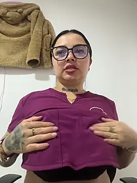 Mia  Bloom online show from 02-03-26, 11:59