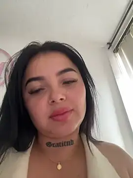 Mia  Bloom online show from 03-03-26, 01:17