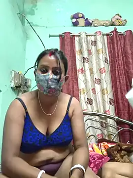 Snapshot of Doll-126 chatting on 01-14-26, 05:07 Doll-126 online show from 01-14-26, 05:07