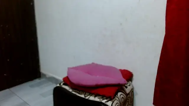 Calientes96 online show from 01-10-26, 03:30