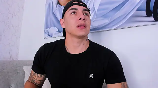 Snapshot of MassimoCo_ chatting on 02-02-26, 09:08 MassimoCo online show from 02-02-26, 09:08