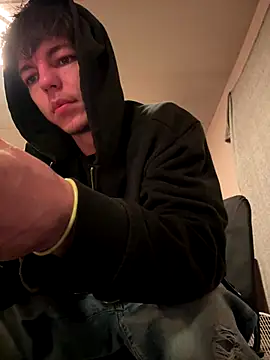 Snapshot of Kuttwasup chatting on 01-08-26, 10:56 Kuttwasup online show from 01-08-26, 10:56