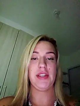 sarinharegina21 online show from 01-06-26, 06:39