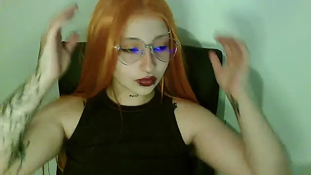 Snapshot of Aoidandelion chatting on 03-06-26, 11:45 Aoidandelion online show from 03-06-26, 11:45