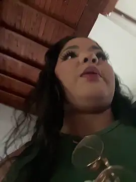 Isabella Belmont online show from 02-05-26, 08:24