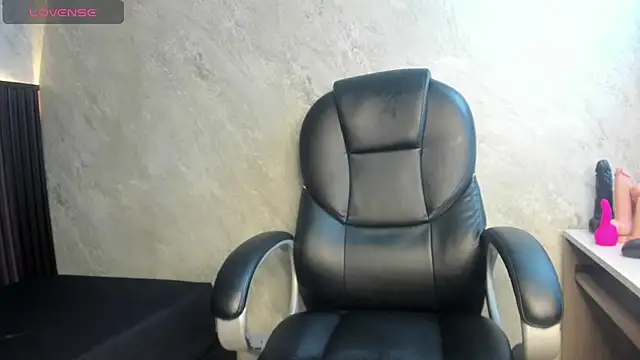 tanisha  lux online show from 01-11-26, 09:20