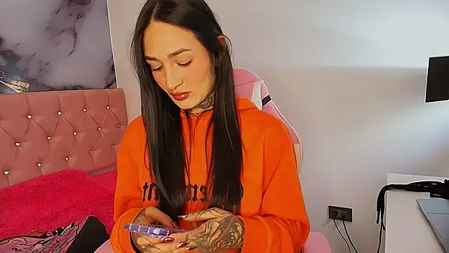 Evangeline heell online show from 01-09-26, 02:25