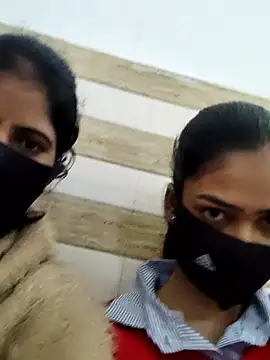 Snapshot of Cute--Sonam chatting on 01-12-26, 08:19 Cute--Sonam online show from 01-12-26, 08:19