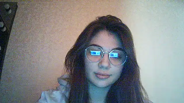 Snapshot of Tenovira chatting on 03-01-26, 09:06 Tenovira online show from 03-01-26, 09:06