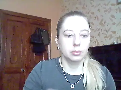 Miralisse online show from 02-24-26, 10:57