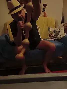 Snapshot of WildNomade chatting on 03-01-26, 07:05 WildNomade online show from 03-01-26, 07:05