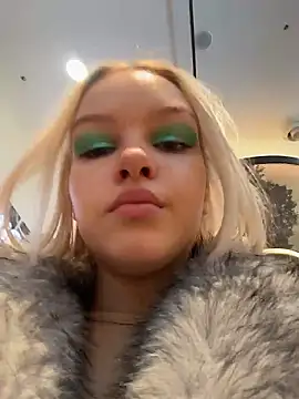 AshleyMur online show from 01-15-26, 05:01