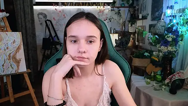 Snapshot of MelissaTravel chatting on 02-20-26, 05:57 MelissaTravel online show from 02-20-26, 05:57