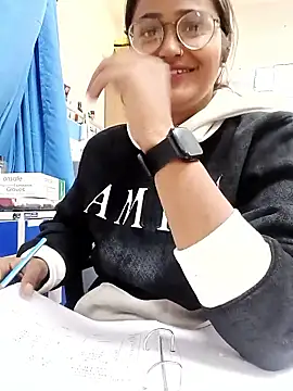 Cute--Aditi online show from 01-10-26, 01:57