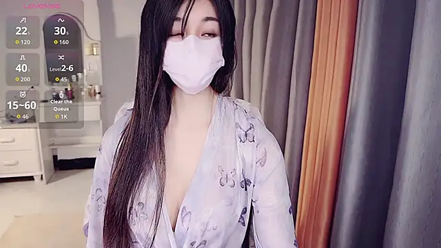 NolanMia online show from 03-07-26, 12:18