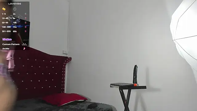 Snapshot of zoe_baby1 chatting on 02-27-26, 11:32 zoe baby1 online show from 02-27-26, 11:32