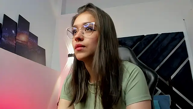 Ariana Montiel online show from 01-15-26, 08:34