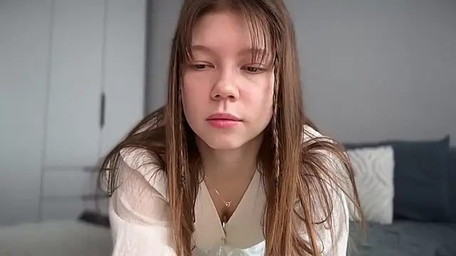 karalinhks online show from 02-08-26, 07:23