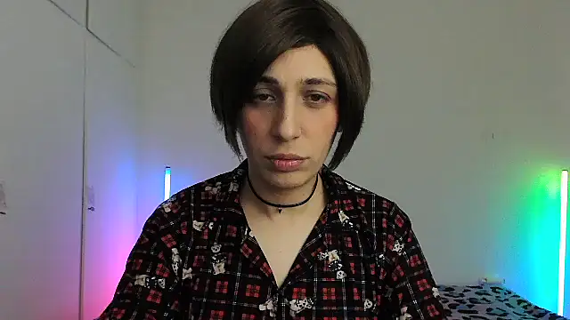 HoneyValentine online show from 02-16-26, 07:43