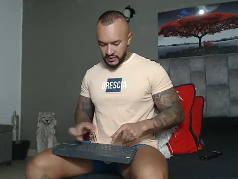 LeonGolds online show from 02-04-26, 10:32