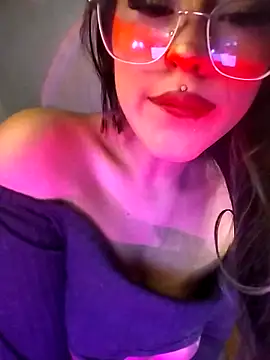 Viiixenp  online show from 01-06-26, 04:27