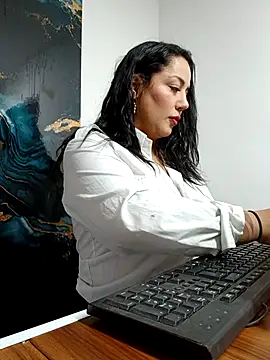 roousehoney online show from 01-07-26, 08:11