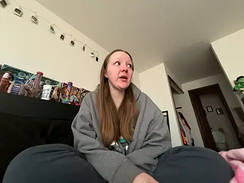 Snapshot of prettygirltracy_12 chatting on 02-03-26, 02:11 prettygirltracy 12 online show from 02-03-26, 02:11