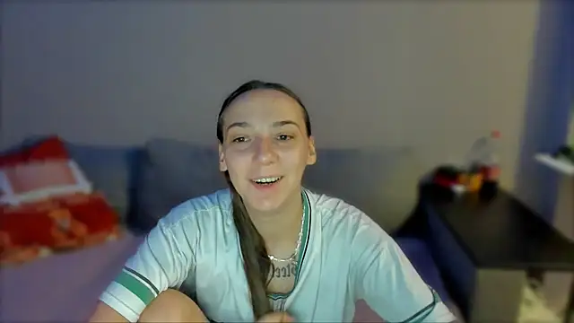 AnnaMized online show from 01-10-26, 04:47