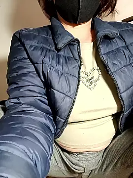 Snapshot of Lyna_sexy24 chatting on 01-08-26, 10:45 Lyna sexy24 online show from 01-08-26, 10:45