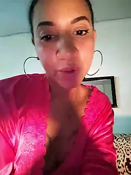 Miley08c online show from 01-06-26, 06:22