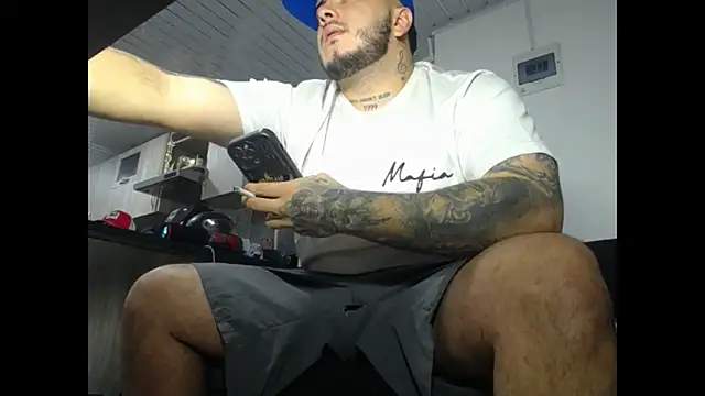 Nero VanHelsing online show from 03-20-26, 07:24