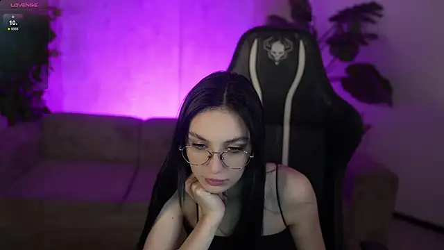 Mila Rose054 online show from 02-25-26, 08:02