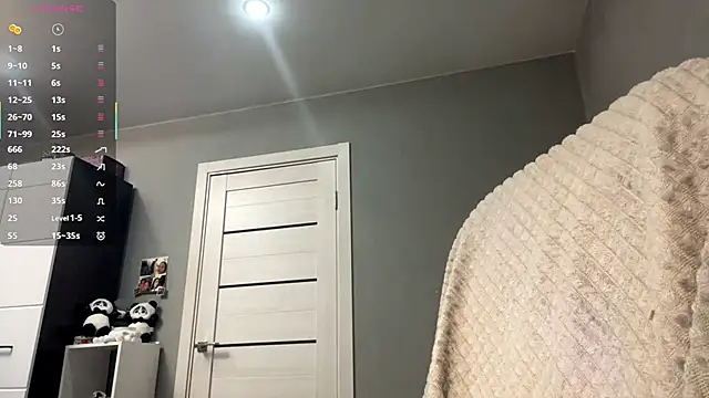 TomiRodenberg online show from 01-10-26, 01:13