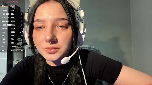 TomiRodenberg online show from 01-12-26, 01:38