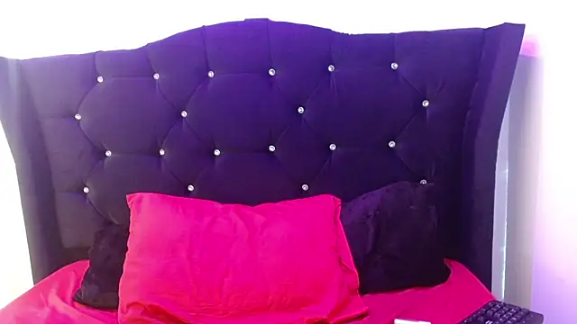 Snapshot of Angel_adrien chatting on 02-27-26, 12:49 Angel adrien online show from 02-27-26, 12:49