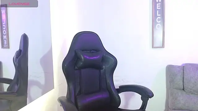 Snapshot of Angel_adrien chatting on 03-09-26, 12:42 Angel adrien online show from 03-09-26, 12:42